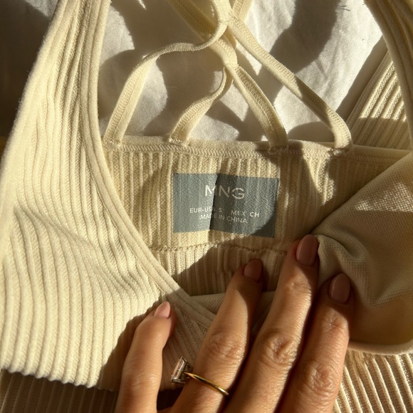 Mango - Cali Athletic set - Size small - both tank and leggings - Picture 5 of 5